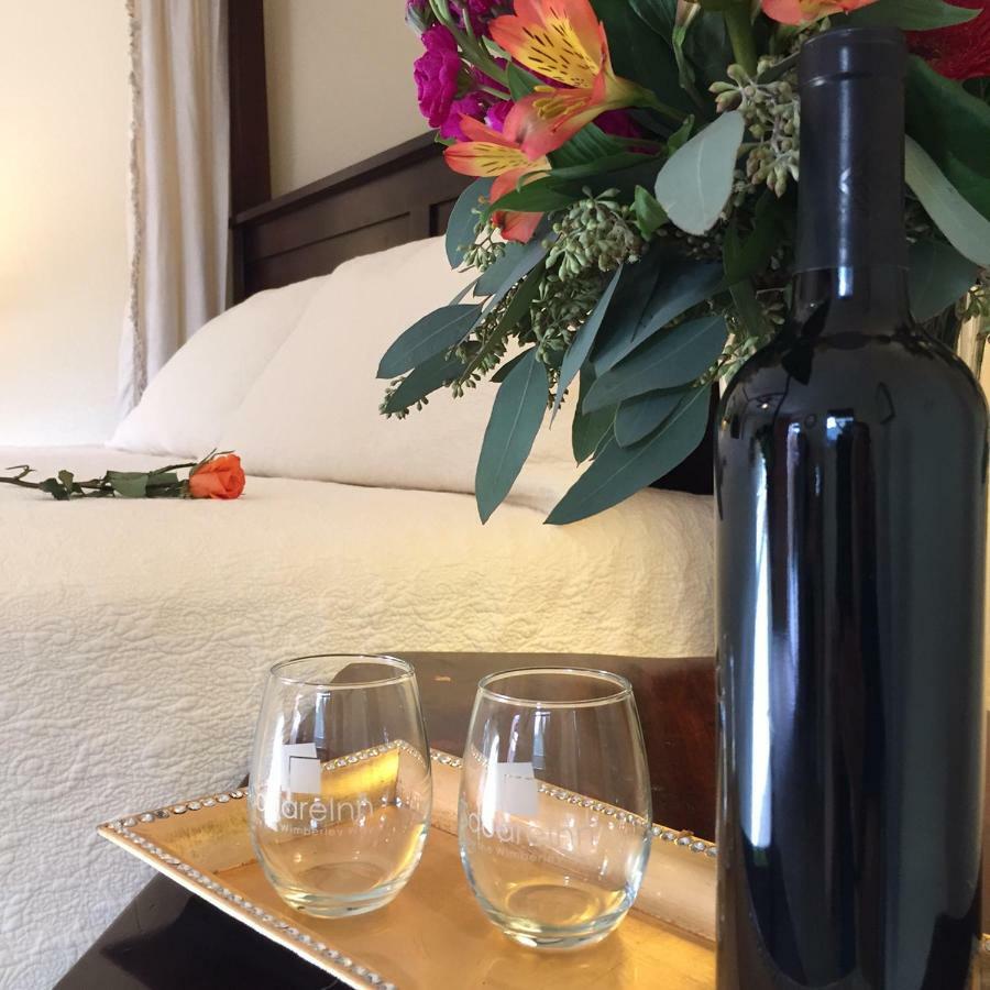 Square Inn Wimberley Esterno foto