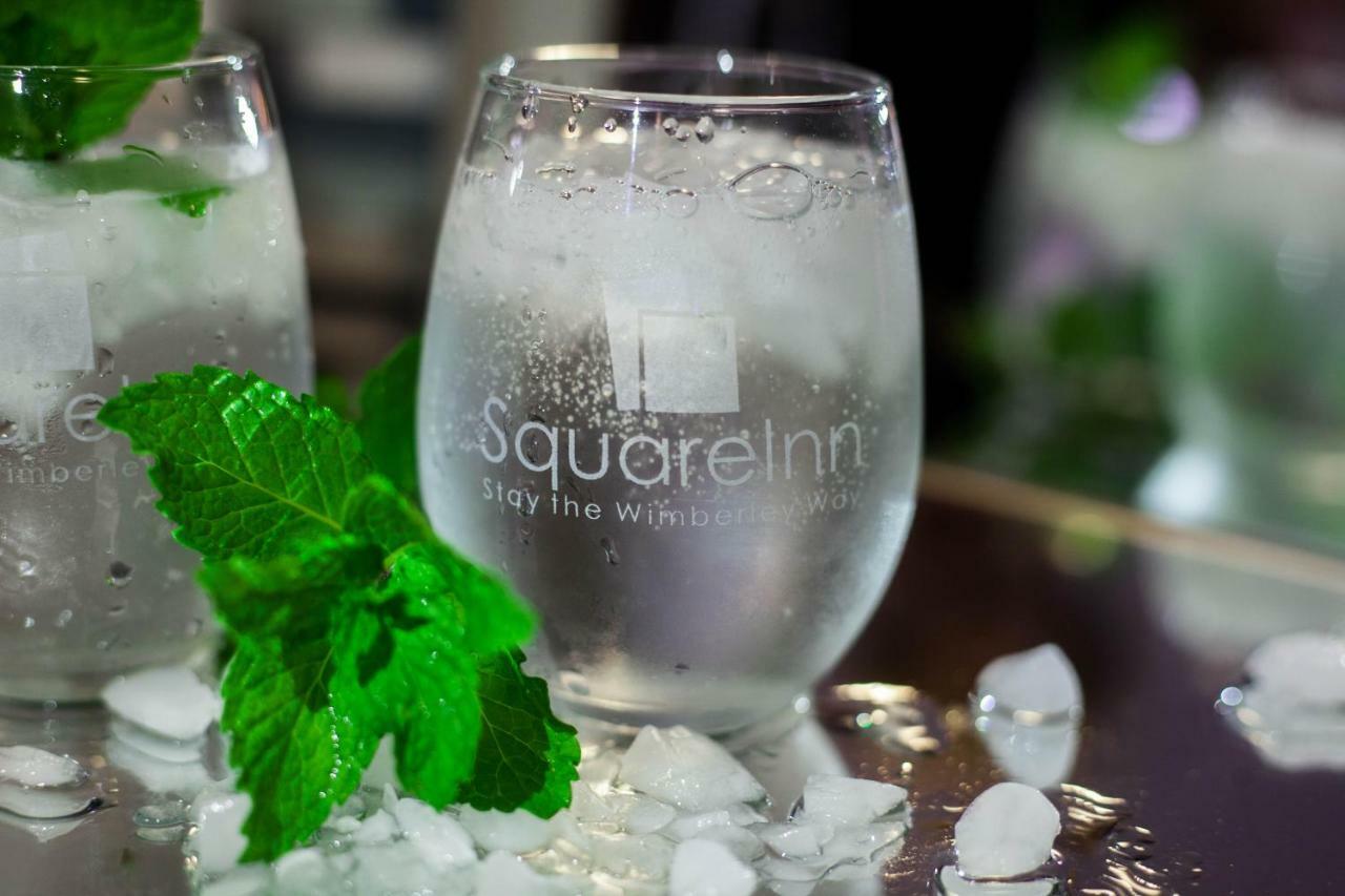 Square Inn Wimberley Esterno foto